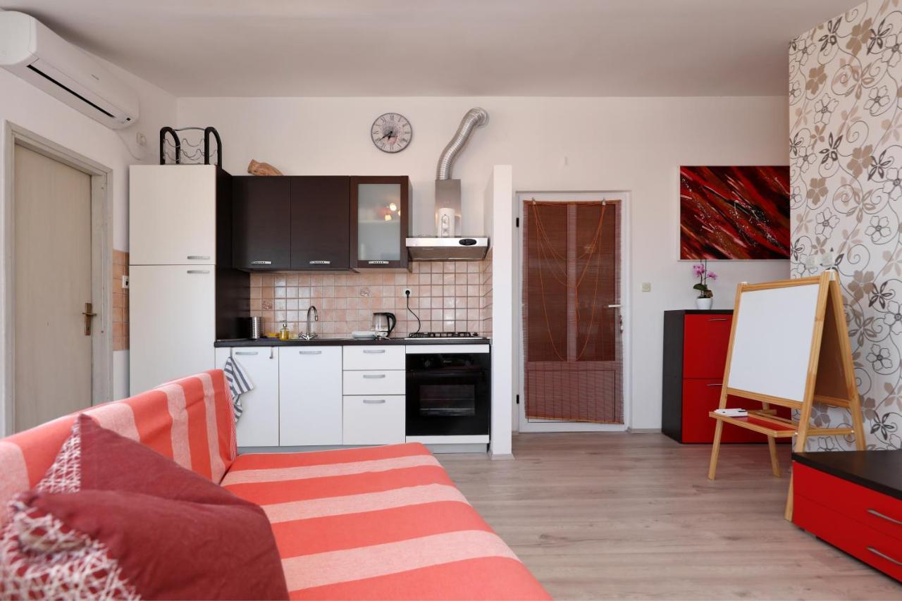 Apartment Zanov Preko Esterno foto